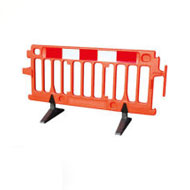 PEDESTRIAN FENCING / CHAPTER 8